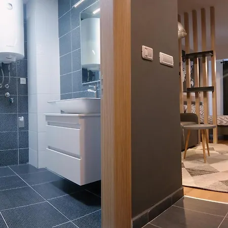 Star Luxury Apartment *